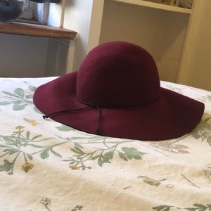 Marron hat
